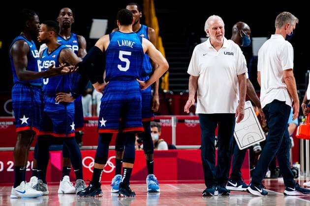 210725 Gregg Popovich, head coach of USA, reacts in the basketball game between France and USA during day 2 of the Tokyo 2020 Olympic Games, Olympische Spiele, Olympia, OS on July 25, 2021 in Tokyo. Photo: Jon Olav Nesvold BILDBYRAN COP 217 JE0005 basket basketball olympic games olympics os ol olympiska spel olympiske leker tokyo2020 tokyo 2020 tokyo-os tokyo-ol bbeng frankrike frankriket france usa united states Copyright: JONxOLAVxNESVOLD BB210725JE058