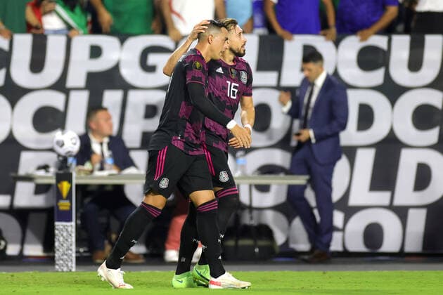 GLENDALE, AZ - JULY 24: Mexico forward Rogelio Funes Mori (11) celebrates withm Mexico midfielder Hector Herrera (16), fans and teammates after scoring a goal in action during the CONCACAF Gold Cup quarterfinals match between Mexico and Honduras on July 24, 2021 at State Farm Stadium in Glendale, AZ. (Photo by Robin Alam Icon Sportswire) SOCCER: JUL 24 Concacaf Gold Cup Quarterfinal - Mexico v Honduras Icon164210724076