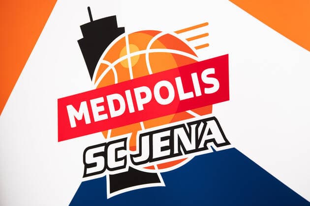 Pressekonferenz Basketball BARMER 2. Basketball Bundesliga ProA Science City Jena wird zu MEDIPOLIS SC Jena Das neue Logo von MEDIPOLIS SC Jena Sparkassen Arena Jena