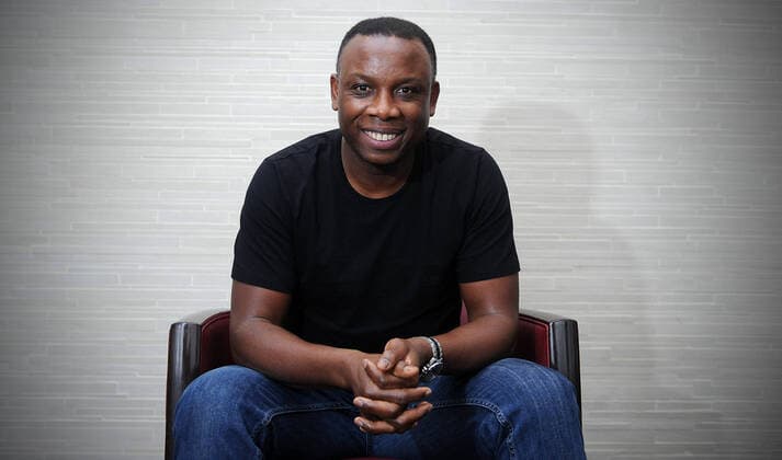 Fußball, Trainerhistorie Brentford FC von 1903 bis heute Mandatory Credit: Photo by Kevin Quigley ANL Shutterstock (9455275a) Leroy Rosenior Interview With Matt Barlow. 21 2 17. Picture; Kevin Quigley daily Mail. Leroy Rosenior Interview With Matt Barlow. 21 2 17. Picture; Kevin Quigley daily Mail. EDITORIAL USE ONLY No use with unauthorised audio, video, data, fixture lists (outside the EU), club league logos or live services. Online in-match use limited to 45 images (+15 in extra time). No use to emulate moving images. No use in betting, games or single club league player publications services. Leroy Rosenior Interview With Matt Barlow. 21 2 17. Picture; Kevin Quigley daily Mail. EDITORIAL USE ONLY No use with unauthorised audio, video, data, fixture lists (outside the EU), club league logos or live services. Online in-match use limited to 45 images (+15 in extra time). No use to emulate moving images. No use in betting, games or  Copyright: xKevinxQuigley ANL Shutterstockx 9455275a