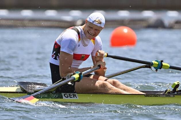 Bilder des Jahres 2021, Sport 07. Juli Sport Themen der Woche KW30 Sport Bilder des Tages Oliver ZEIDLER (GER),Aktion,verpasst das Finale, Enttaeuschung,Frust,enttaeuscht, frustriert,niedergeschlagen im Ziel. Semifinale,Halbfinale,M1x,Maenner Einer ,Men s Single Sculls. Rowing,Rudern,am 29.07.2021,Sea Forest Waterway. Olympische Sommerspiele 2020, vom 23.07. - 08.08.2021 in Tokio Japan. Â *** Oliver ZEIDLER GER ,action,misses the final,disappointment,frustration,frustrated,dejected at the finish Semifinals,Semifinals,M1x,Men Single ,Men s Single Sculls Rowing,rowing,on 29 07 2021,Sea Forest Waterway Summer Olympics 2020, from 23 07 08 2021 in Tokyo Japan Â