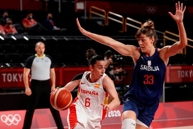 Spain s Silvia Dominguez (L) in action against Serbia s Tina Krajisnik (R) during their match for Group A of women s basketball between Serbia and Spain for the 2020 Olympic Games, Olympische Spiele, Olympia, OS at the Saitama Super Arena in Tokyo, Japan, on 29 July 2021. 2020 Olympics Basketball: Serbia - Spain !ACHTUNG: NUR REDAKTIONELLE NUTZUNG!  Copyright: xKaixFörsterlingx EVE3986 20210729-a9760fd892f26dcbde241247aaf93474fd036879