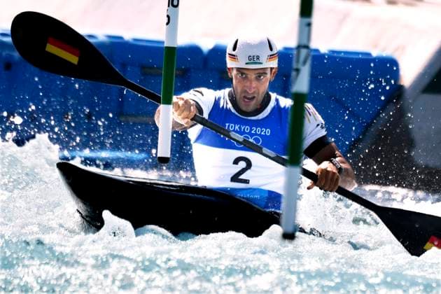 Bilder des Jahres 2021, Sport 07. Juli Sport Themen der Woche KW30 AIGNER Hanes Team GER Kajak K-1 Maenner TOKYO Olympic Games, Olympische Spiele, Olympia, OS 2020 Sommerspiele in Tokyo Wildwasser K1 Maenner am 28. 07.2021 in Tokyo *** AIGNER Hanes Team GER Kayak K 1 Men TOKYO Olympic games 2020 Summer games in Tokyo White water K1 Men on 28 07 2021 in Tokyo