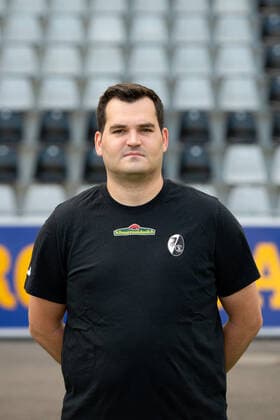 Max Beckmann (SC Freiburg, Zeugwart), GER, SC Freiburg, 29.07.2021, Media Day Fussball Bundesliga, Spielzeit 2021 2022 DFL REGULATIONS PROHIBIT ANY USE OF PHOTOGRAPHS AS IMAGE SEQUENCES AND OR uerthQUASI-VIDEO GER, SC Freiburg, 29.07.2021, Media Day Fussball Bundesliga, Spielzeit 2021 2022 Freiburg Copyright: xEibnerxPressefotox EP_EER