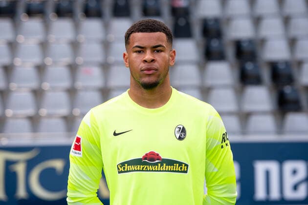 Noah Atubolu (SC Freiburg, 21), GER, SC Freiburg, 29.07.2021, Media Day Fussball Bundesliga, Spielzeit 2021 2022 DFL REGULATIONS PROHIBIT ANY USE OF PHOTOGRAPHS AS IMAGE SEQUENCES AND OR uerthQUASI-VIDEO GER, SC Freiburg, 29.07.2021, Media Day Fussball Bundesliga, Spielzeit 2021 2022 Freiburg Copyright: xEibnerxPressefotox EP_EER