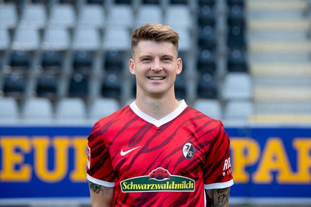 Lukas Kuebler (SC Freiburg, 17), GER, SC Freiburg, 29.07.2021, Media Day Fussball Bundesliga, Spielzeit 2021 2022 DFL REGULATIONS PROHIBIT ANY USE OF PHOTOGRAPHS AS IMAGE SEQUENCES AND OR uerthQUASI-VIDEO GER, SC Freiburg, 29.07.2021, Media Day Fussball Bundesliga, Spielzeit 2021 2022 Freiburg Copyright: xEibnerxPressefotox EP_EER