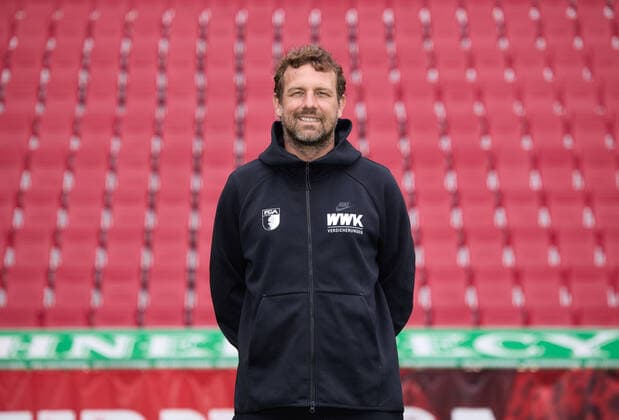 Markus Weinzierl; Trainer FC Augsburg 1907; 1.BL, Porträttermin 2021 2022,