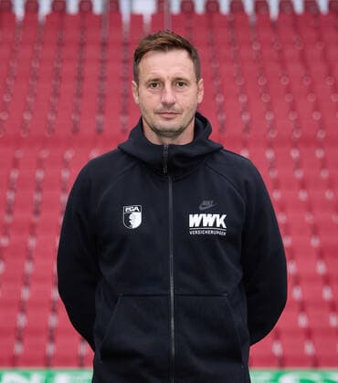 Kristian Barbuscak; Torwarttrainer FC Augsburg 1907; 1.BL, Porträttermin 2021 2022,