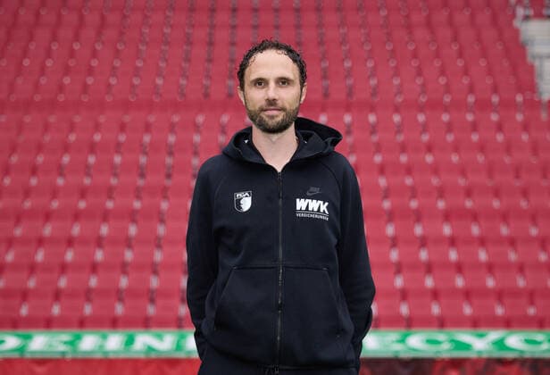Daniel Müller; Leitung Medizinische Abteilung FC Augsburg 1907; 1.BL, Porträttermin 2021 2022,
