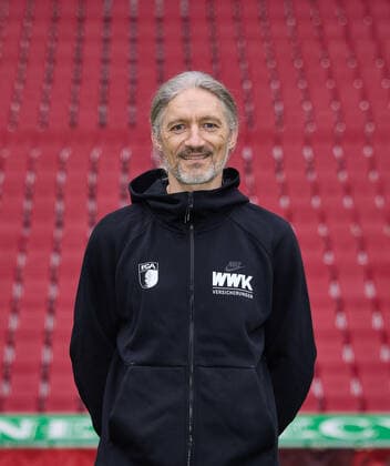 Thomas Rebele; Mannschaftsarzt FC Augsburg 1907; 1.BL, Porträttermin 2021 2022,