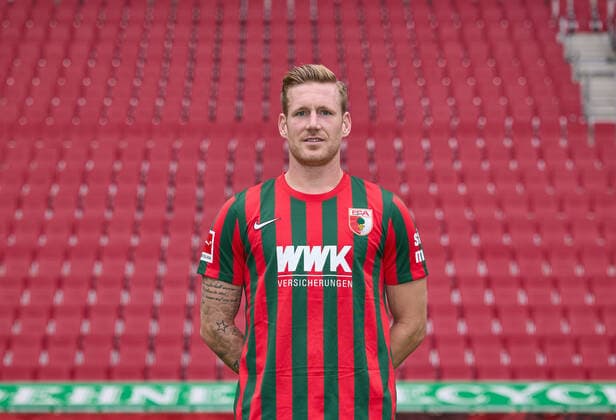 Andre Hahn; FC Augsburg 1907; 1.BL, Porträttermin 2021 2022,