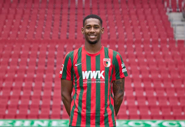Reece Oxford; FC Augsburg 1907; 1.BL, Porträttermin 2021 2022,