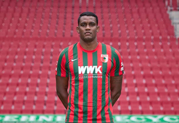 Sergio Cordova; FC Augsburg 1907; 1.BL, Porträttermin 2021 2022,