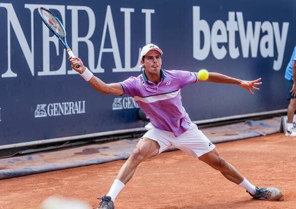 30.07.2021, Sportpark, Kitzbühel, AUT, ATP, Tennis Herren Tour, Generali Open Kitzbühel, Halbfinale, im Bild Daniel Altmaier (GER) Daniel Altmaier of Germany during the semi final match of Generali Open Tennis Tournament of the ATP Tour at the Sportpark in Kitzbühel, Austria on 2021 07 30.