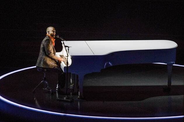 Mandatory Credit: Photo by Dave Shopland BPI Shutterstock (9351501bj) Justin Timberlake performs during the half-time show Super Bowl LII Super Bowl LII  Copyright: xDavexShopland BPI Shutterstockx 9351501bj