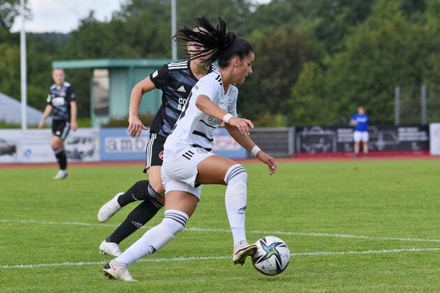 Mimoza Hamidi (FC Basel 1893 77) GER , 1.FC Nuernberg (GER) vs. FC Basel 1893 (SUI) , Fussball , Frauen , Testspiel, Saison 2021 2022, 31.07.2021 DFL regulations prohibit any use of photographs as image sequences and or quasi-video. GER , 1.FC Nuernberg vs. FC Basel 1893 , Frauenfussball , Testspiel , Saison 2021 2022 , 31.07.2021 Boeblingen Copyright: xEibner-Pressefotox EP_TBR