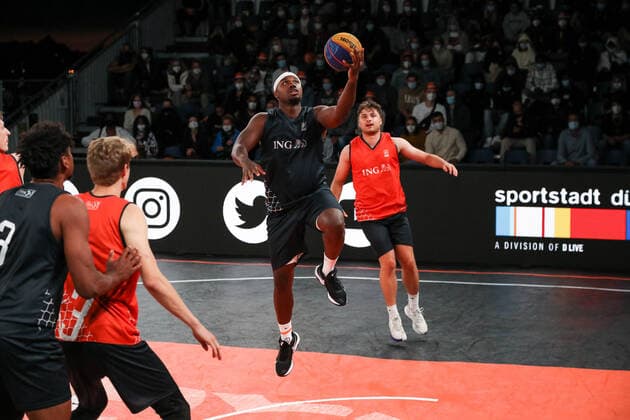3×3 German Championship 2021, 31.07.2021 Aachen Der Stamm ist Deutscher Meister im 3x3 geworden mit Yassin Mahfouz (Aachen Der Stamm), Kostja Mushidi (Aachen Der Stamm), Demetrius Ward (Aachen Der Stamm), Kevin Jan Yebo (Aachen Der Stamm) - 3×3 German Championship 2021 31.07.2021 in Düsseldorf. Copyright: xBEAUTIFULxSPORTS KennyxBeelex