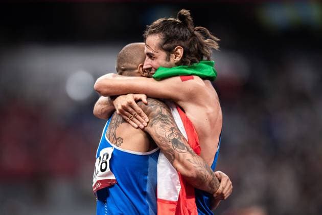 Tokio 2020 im Jahr 2021, Rückblick: Olympische Highlights 210801 Gianmarco Tamberi and Marcell Jacobs of Italy celebrates during day 9 of the Tokyo 2020 Olympic Games, Olympische Spiele, Olympia, OS on August 1, 2021 in Tokyo. Photo: Joel Marklund BILDBYRAN kod JM JM0181 bbeng friidrott athletics friidrett olympic games olympics os ol olympiska spel olympiske leker tokyo2020 tokyo 2020 tokyo-os tokyo-ol jubel Copyright: JOELxMARKLUND BB210801JM089