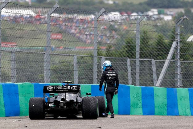 Start, 77 Valtteri Bottas (FIN, Mercedes-AMG Petronas F1 Team), F1 Grand Prix of Hungary at Hungaroring on August 1, 2021 in Budapest, Hungary. (Photo by HOCH ZWEI) Budapest Hungary