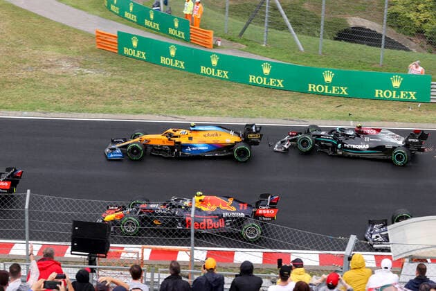Start, 11 Sergio Perez (MEX, Red Bull Racing), 4 Lando Norris (GBR, McLaren F1 Team), 77 Valtteri Bottas (FIN, Mercedes-AMG Petronas F1 Team), F1 Grand Prix of Hungary at Hungaroring on August 1, 2021 in Budapest, Hungary. (Photo by HOCH ZWEI) Budapest Hungary