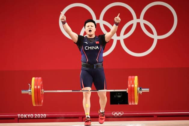 Tokio 2020 im Jahr 2021, Rückblick: Olympische Highlights Sport Bilder des Tages August 2, 2021, Tokyo, Tokyo, Japan: Zhouyou WANG of China wins the Gold Medal in the Women s Weightlifting 87kg Group A at the Tokyo International Forum on the 2nd August 2021 in Tokyo, Japan Tokyo Japan - ZUMAc179 20210802_zep_c179_030 Copyright: xMickaelxChavetx