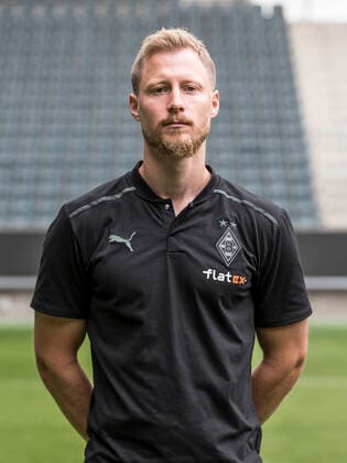 Athletiktrainer Quirin Löppert, VfL Borussia Mönchengladbach; 1.BL, Porträttermin 2021 2022