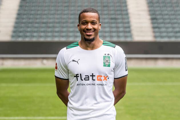 Alassane Plea, VfL Borussia Mönchengladbach; 1.BL, Porträttermin 2021 2022