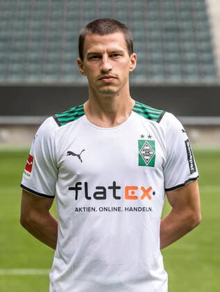 Stefan Lainer, VfL Borussia Mönchengladbach; 1.BL, Porträttermin 2021 2022