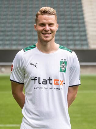 Nico Elvedi, VfL Borussia Mönchengladbach; 1.BL, Porträttermin 2021 2022