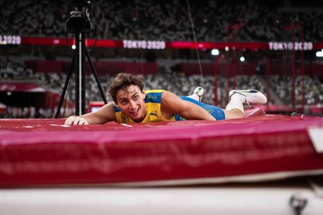 Tokio 2020 im Jahr 2021, Rückblick: Olympische Highlights Sport Bilder des Tages 210803 Armand Duplantis of Sweden celebrate his first place after competing in the men?s pole vault final during day 11 of the Tokyo 2020 Olympic Games, Olympische Spiele, Olympia, OS on August 3, 2021 in Tokyo. Photo: Joel Marklund BILDBYRAN kod JM JM0185 bbeng friidrott athletics friidrett olympic games olympics os ol olympiska spel olympiske leker tokyo2020 tokyo 2020 tokyo-os tokyo-ol sverige jubel jublar OS-guld stavhopp Copyright: JOELxMARKLUND BB210803JM261