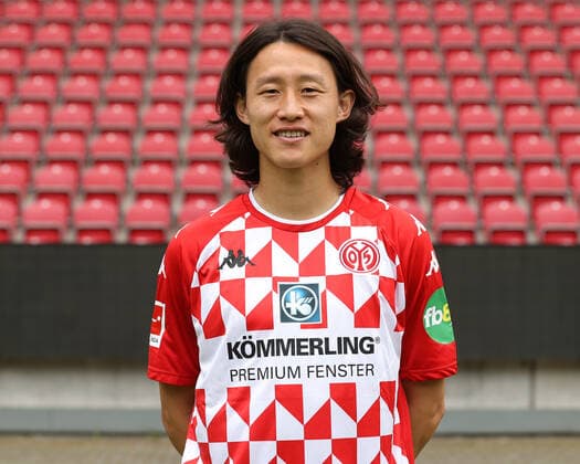 Fussball - Bundesliga - 1. FSV Mainz 05 - 29.07.21 Jae-sung Lee;