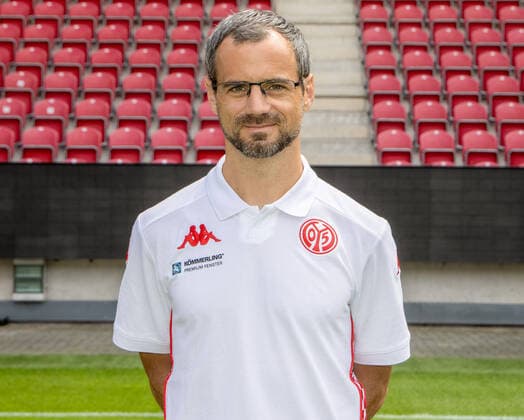 Fussball - Bundesliga - 1. FSV Mainz 05 - 29.07.21 Sven Herzog (Leitung Performance);