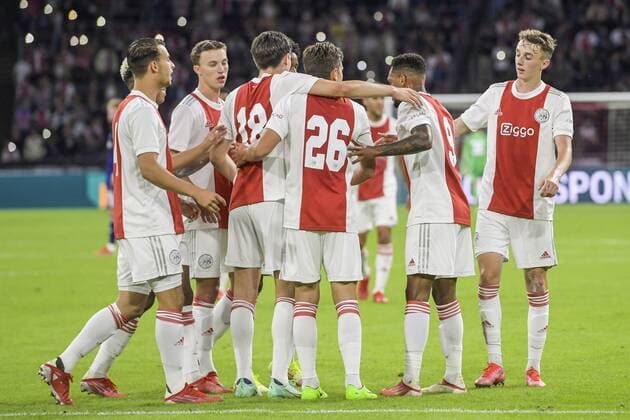 AMSTERDAM - Ajax players celebrate Danilo s 4-0 during the Ajax - Leeds United friendly match at the Johan Cruijff Arena in Amsterdam on August 4. ANP Pre-Season Friendly 2021 2022 xVIxANPxSportx xxANPxIVx