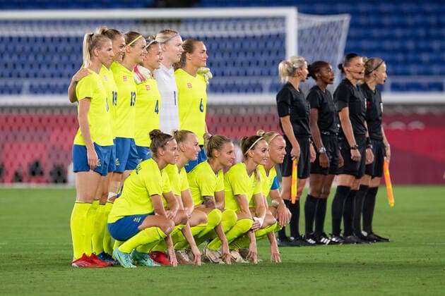 210806 The starting eleven of Sweden in the women?s football final during day 14 of the Tokyo 2020 Olympic Games, Olympische Spiele, Olympia, OS on August 6, 2021 in Tokyo. Photo: Carl Sandin BILDBYRAN kod CS DS0190 fotboll football soccer fotball olympic games olympics os ol olympiska spel olympiske leker tokyo2020 tokyo 2020 tokyo-os tokyo-ol bbeng sverige sweden canada kanada final Copyright: CARLxSANDIN BB210806CS011