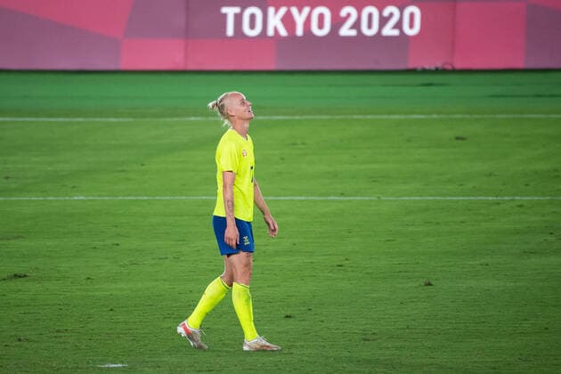 210806 Caroline Seger of Sweden looks dejected in the women?s football final during day 14 of the Tokyo 2020 Olympic Games, Olympische Spiele, Olympia, OS on August 6, 2021 in Tokyo. Photo: Jon Olav Nesvold BILDBYRAN COP 217 DS0190 fotboll football soccer fotball olympic games olympics os ol olympiska spel olympiske leker tokyo2020 tokyo 2020 tokyo-os tokyo-ol bbeng sverige sweden canada kanada final depp Copyright: JONxOLAVxNESVOLD BB210806JE119