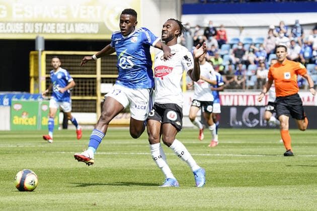 17 JEAN RICNER BELLEGARDE (RCSA) FOOTBALL : Strasbourg vs Angers - Ligue 1 Uber Eats - 08 08 2021 FEP Panoramic 