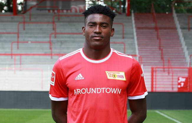 Taiwo Awoniyi Fußball Fussball Bundesliga Herren DFL Porträttermin Saison 2021 2022 08.2021 1.FC Union Berlin FCU Kader, Vorstellung, Präsentation, Pressetermin, Portrait Porträt