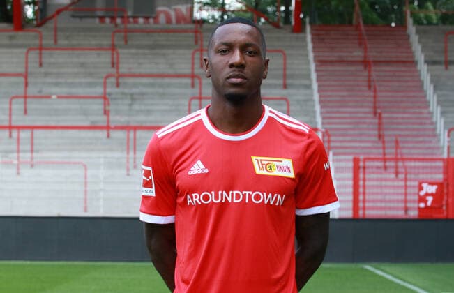 Sheraldo Becker Fußball Fussball Bundesliga Herren DFL Porträttermin Saison 2021 2022 08.2021 1.FC Union Berlin FCU Kader, Vorstellung, Präsentation, Pressetermin, Portrait Porträt