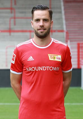 Niko Gießelmann Fußball Fussball Bundesliga Herren DFL Porträttermin Saison 2021 2022 08.2021 1.FC Union Berlin FCU Kader, Vorstellung, Präsentation, Pressetermin, Portrait Porträt *** Niko Gießelmann Sport Football Soccer Bundesliga Men DFL Porträttermin Season 2021 2022 08 2021 1 FC Union Berlin FCU squad, introduction, presentation, press appointment, portrait portrait