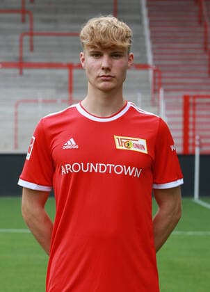 Fabio Schneider Fußball Fussball Bundesliga Herren DFL Porträttermin Saison 2021 2022 08.2021 1.FC Union Berlin FCU Kader, Vorstellung, Präsentation, Pressetermin, Portrait Porträt *** Fabio Schneider Sports Football Soccer Bundesliga Men DFL Porträttermin Season 2021 2022 08 2021 1 FC Union Berlin FCU squad, presentation, presentation, press appointment, portrait portrait