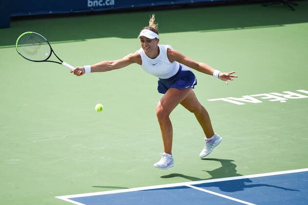 MONTREAL, QC - AUGUST 09: Paula Badosa (ESP) returns the ball during the first round WTA, Tennis Damen National Bank Open match on August 9, 2021 at IGA Stadium in Montreal, QC (Photo by David Kirouac Icon Sportswire) TENNIS: AUG 09 National Bank Open Icon210809026