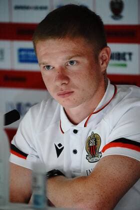 Melvin Bard (OGC Nice) FOOTBALL : OGC Nice - Presentation des nouvelles recrues - Nice - 10 08 2021 NorbertScanella PanoramiC 