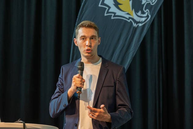 Jascha Maus (Tigers Tuebingen, Leitung der Geschaeftsstelle) Der 26-jaehrige Jasche Maus ist der neue Leiter der Geschaeftsstelle der Tigers Tuebingen. Tigers Tuebingen Strategie-Vorstellung, Tuebingen, 10.08.2021 Tuebingen Copyright: xDennisxDuddek xEibnerxPressefotox EP_DDK