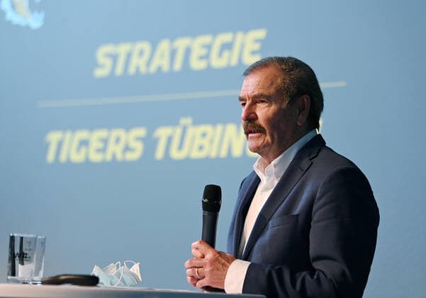 Basketball 2. Bundesliga 2021 2022 10.08.2021 Pressekonferenz, Vorstellung der Strategie der Tigers Tuebingen: Vorstandsvorsitzender der Tuebinger Basketball-AG Michael Bamberg