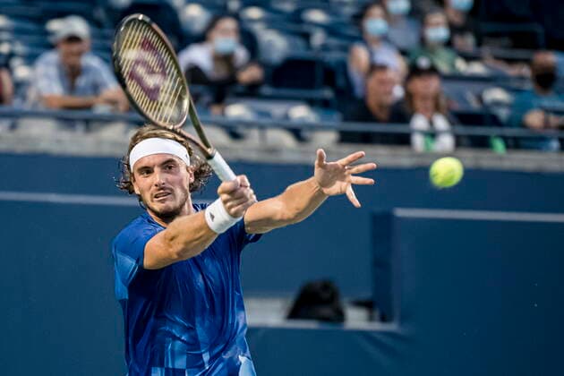 August 10, 2021, Toronto, on, Canada: GreeceÃ¢â‚¬â ¢s Stefanos Tsitsipas returns the ball to FranceÃ¢â‚¬â ¢s Ugo Humbert during National Bank Open men s tennis action, in Toronto, Tuesday, Aug. 10, 2021. Canada News - August 10, 2021  - ZUMAc35_ 20210810_zaf_c35_162 Copyright: xChristopherxKatsarovx