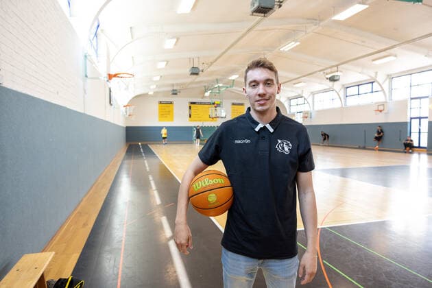 Basketball 2. Bundesliga 2021 2022 11.08.21 Trainingsstart: Jascha Maus (Tigers Tuebingen, Leitung der Geschaeftsstelle) Tigers Tuebingen Trainingsstart, Tuebingen, 11.08.2021 Tuebingen Copyright: xDennisxDuddek xEibnerxPressefotox EP_DDK