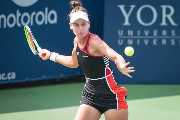 MONTREAL, QC - AUGUST 11: Veronica Kudermetova from Russia competes during the second round WTA, Tennis Damen National Bank Open match on August 11, 2021 at IGA Stadium in Montreal, QC (Photo by Vincent Ethier Icon Sportswire) TENNIS: AUG 11 National Bank Open Icon2108110431