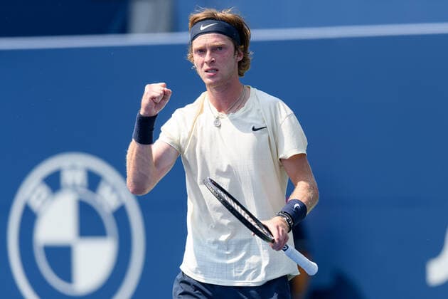 TORONTO, ON - AUGUST 11: Andrey Rublev (RUS) celebrates after winning his National Bank Open tennis tournament second round game on August 11, 2021, at Aviva Centre in Toronto, ON, Canada. (Photo by Julian Avram Icon Sportswire) TENNIS: AUG 11 National Bank Open Icon2108110925