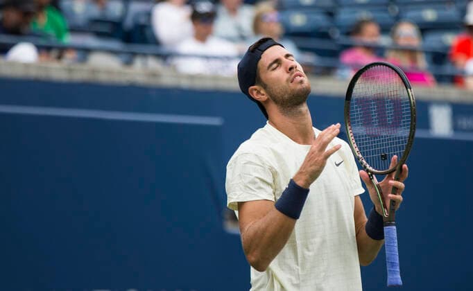 (210813) -- TORONTO, Aug. 13, 2021 -- Karen Khachanov of Russia reacts during the third round of men s singles match against Stefanos Tsitsipas of Greece at the 2021 National Bank Open in Toronto, Canada, on Aug. 12, 2021. (Photo by Xinhua) (SP)CANADA-TORONTO-TENNIS-NATIONAL BANK OPEN-MEN S SINGLES ZouxZheng 