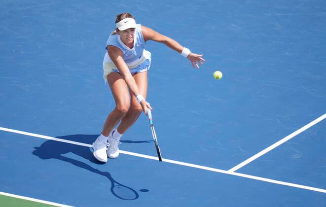 August 13, 2021, Montreal, PQ, Canada: Victoria Azarenka of Belarus returns to her compatriot Aryna Sabalenka during quarter-final play at the National Bank Open tennis tournament Friday, August 13, 2021 in Montreal. Victoria Azarenka  - ZUMAc35_ 20210813_zaf_c35_043 Copyright: xPaulxChiassonx